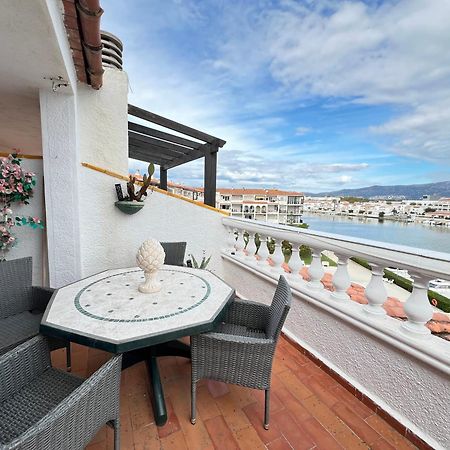 Apartamento Gran Lago Con Vistas Al Canal Empuriabrava Bagian luar foto
